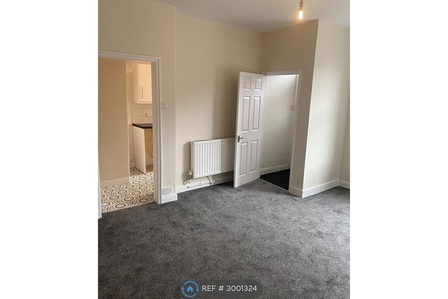 Arnold St, Liversedge photo 3