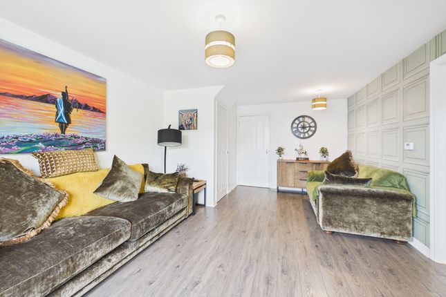 30 Ballantyne Drive, Hamilton photo 4