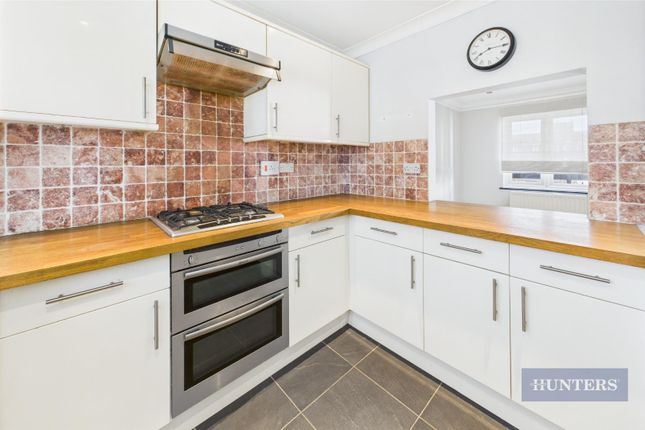 28, Cadland Court, Channel Way, Southampton photo 4