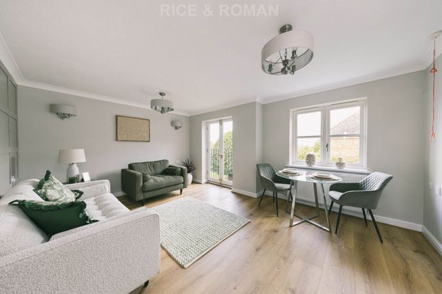 102 Blake Court, Newsholme Drive, London photo 3