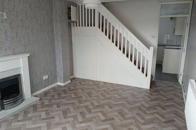 27, Dale Hill Road, ROTHERHAM photo 2