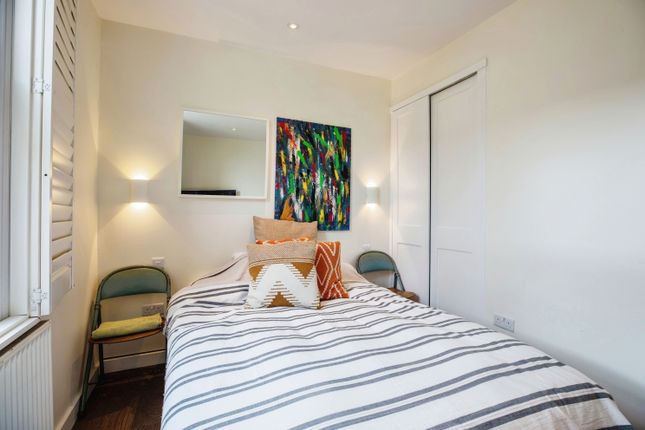 Flat for sale in Rushcroft Road, Brixton