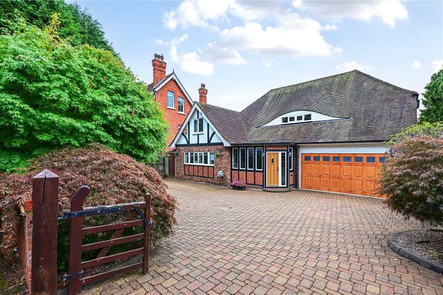 4-bed detached on Salisbury Road, Hampshire, £885,000