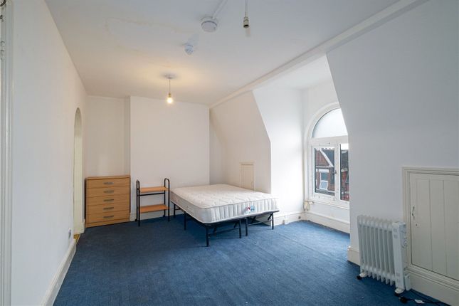 Studio to rent in Topsfield Parade, Tottenham Lane, Crouch End, London