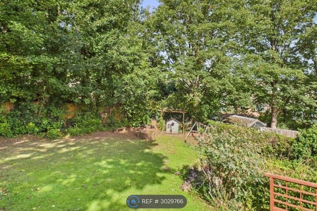 Palmer Crescent, Carlton, Nottingham photo 4