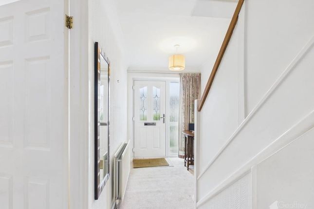 63, Elmbridge, Harlow photo 4