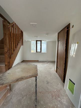 Oaks Road, Croydon photo 2