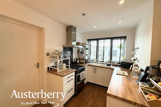 3, Masefield Close, Stoke-On-Trent photo 3