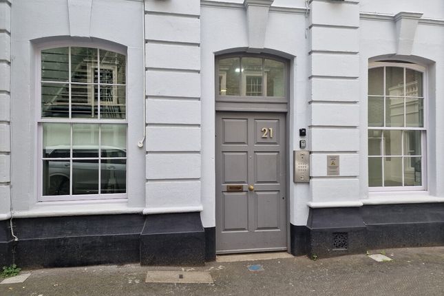 Thumbnail Flat to rent in Barter Street, London