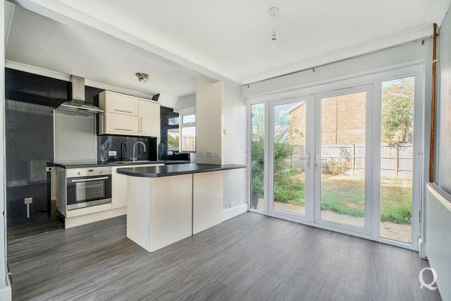 39, Palmerston Walk, Kent photo 4