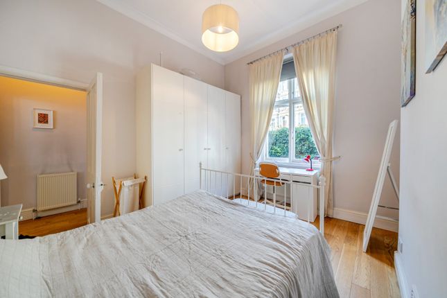 Ground Floor Flat, 18, Comeragh Road, London photo 4