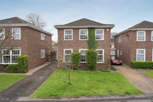 Link-detached house for sale in Cotswold Close, Maidenhead