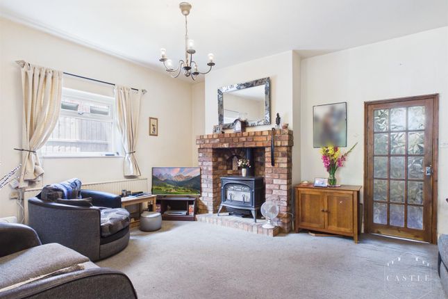 Vincent House, Station Road, Hinckley photo 3