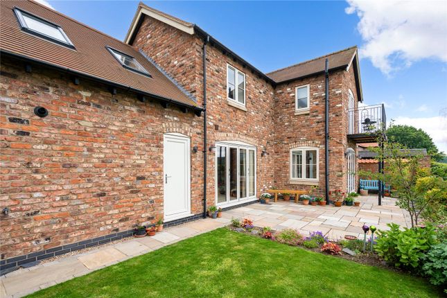 Thumbnail Detached house for sale in Waterloo Lane, Skellingthorpe, Lincoln