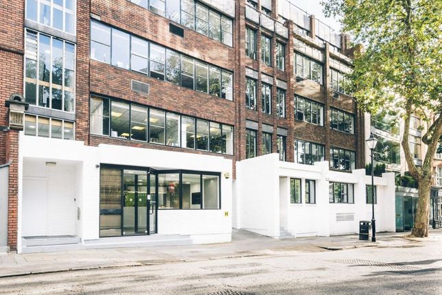 Thumbnail Office to let in Clerkenwell Green, London