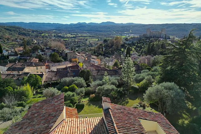 Villa for sale in Tourrettes, Provence-Alpes-Cote D'azur, 83440, France