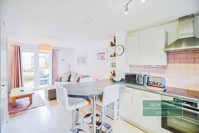 10, Bickland View, Falmouth photo 4