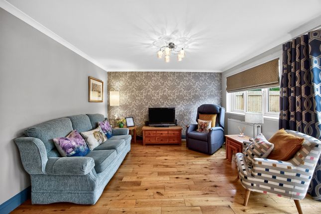 117, Lothian Crescent, Stirling photo 2