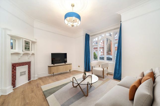 10, Cleveland Avenue, London photo 3