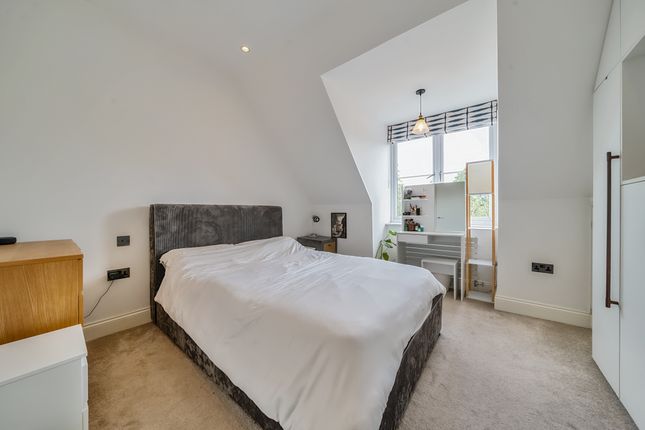 Flat 9, 2-4, Creffield Road, Ealing photo 4