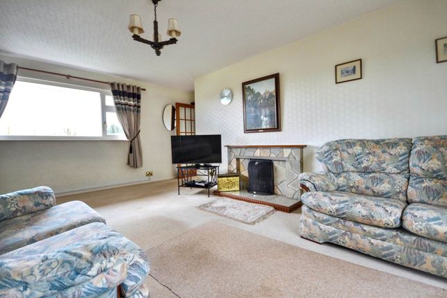 Rowan Lodge, Bank Lane, Tewkesbury photo 4