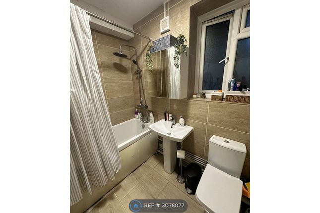 Allom House Clarendon Road, London photo 3