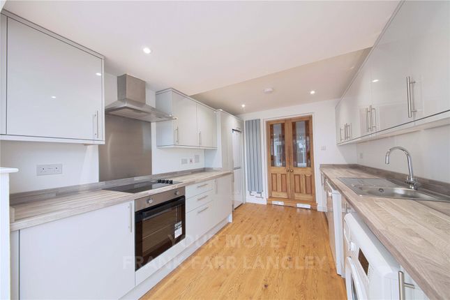 28, Middlegreen Road, Slough photo 4