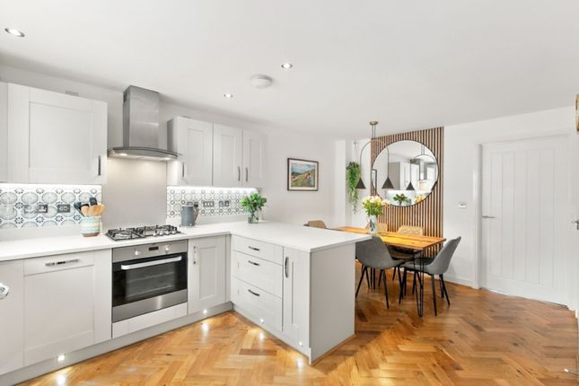 41 Moseley Beck Lane, Leeds photo 3