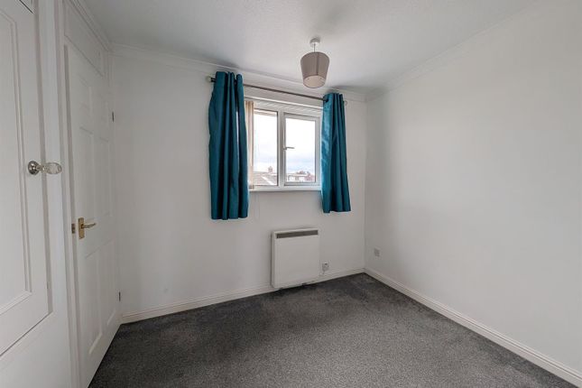 4, Magnolia Close, Bury St. Edmunds photo 4