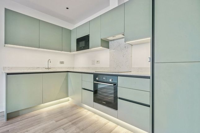 6, Wetherby House, Northwood photo 3