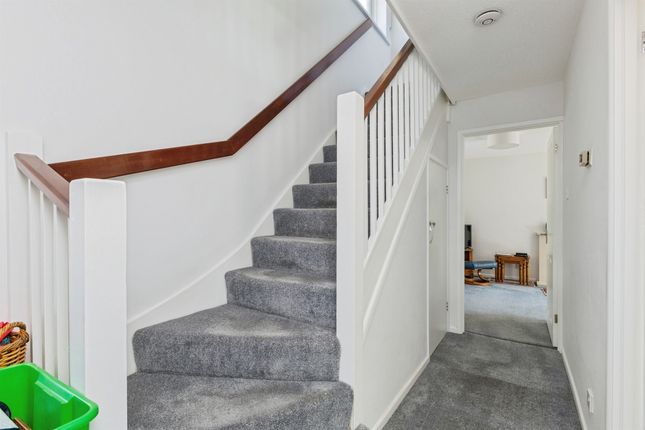 13, Widecombe Way, Exeter photo 4