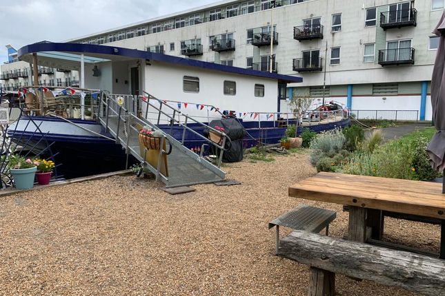 Albatros, The Embankment Marina, Albion Parade, Kent, Gravesend, The Embankment Marina, Albion Parade, Kent, Gravesend, Gravesend photo 2