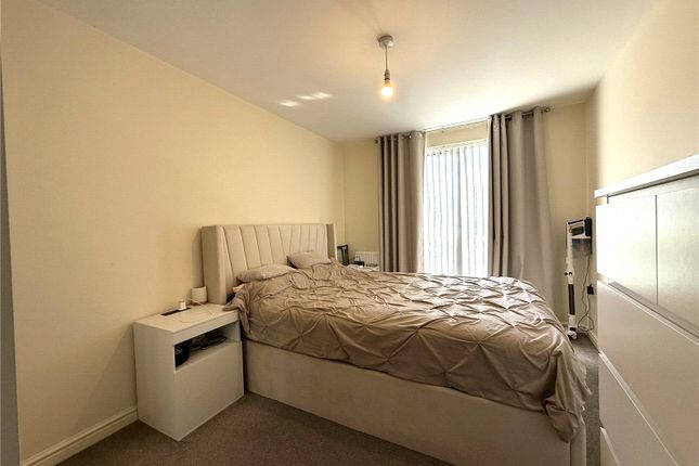 45, Parkside Crescent, Telford photo 4
