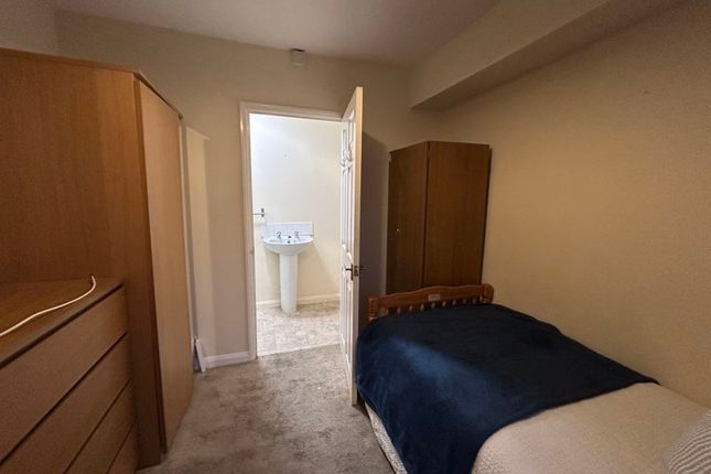 12, Lime Street, Sutton-In-Ashfield photo 3