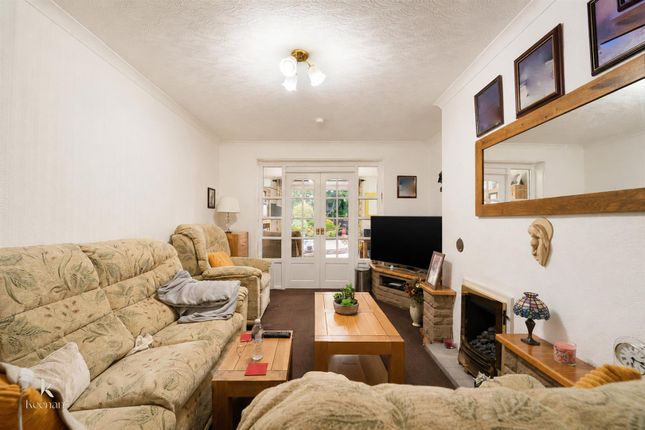 172, Mossfield Road, Swinton photo 3