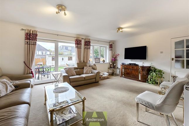 244, London Road, Slough photo 2