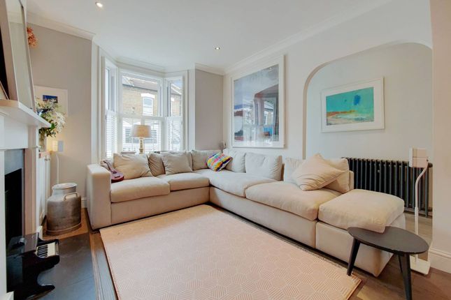 Terraced house to rent in Sudlow Road, Wandsworth, London