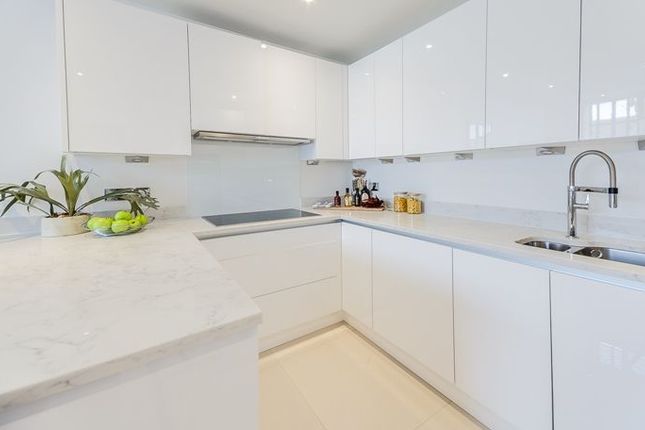 Flat 22, London photo 5