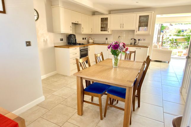 46, Queensmead, Tewkesbury photo 4