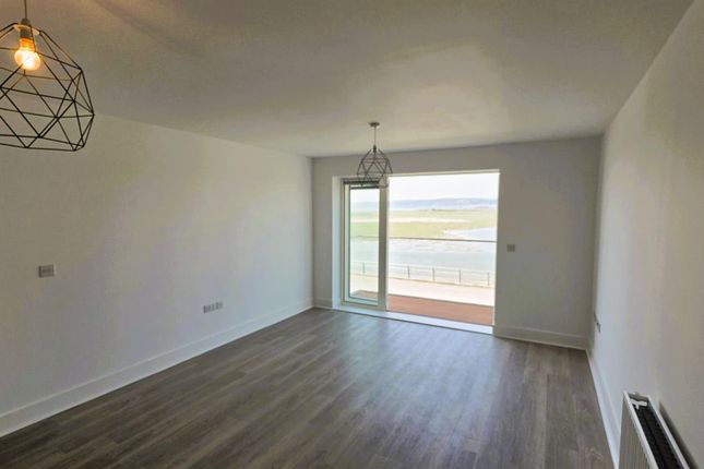 Flat 6, Maliphant, Bwlchygwynt, Llanelli photo 3