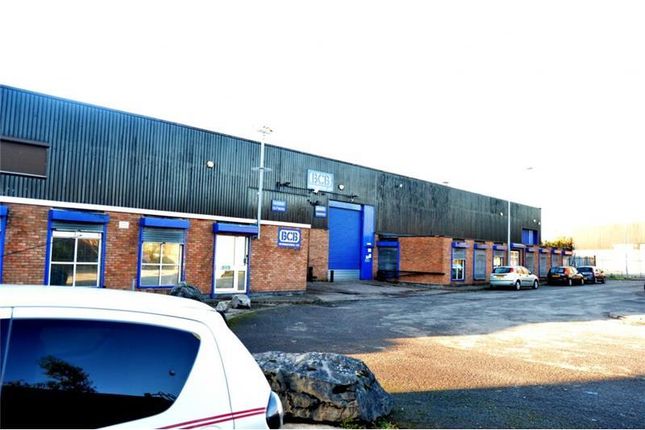Industrial to let in Unit 7-8, Clydesmuir Industrial Estate, Clydesmuir Road, Caerdydd, Cardiff