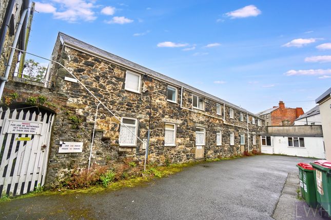 36 High Street, Pwllheli photo 3