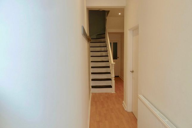 5 Woodhead Road,, Sheffield photo 5