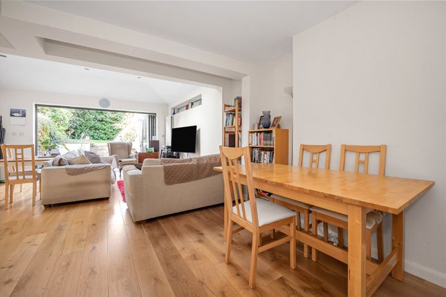 60, Rydal Gardens, Whitton photo 4