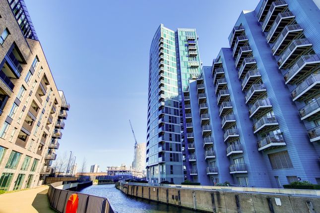 1-bed flat on 86 GHT, High Street, London, £299,995