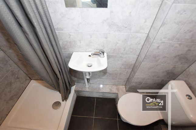 Flat 1,  90, Chestnut Road, SOUTHAMPTON photo 4