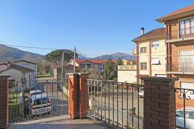 Semi-detached house for sale in Massa-Carrara, Licciana Nardi, Italy