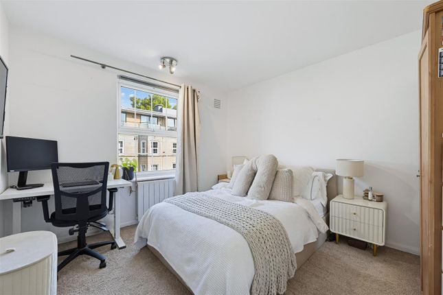 17, Malden Court, West Barnes Lane, Raynes Park photo 4