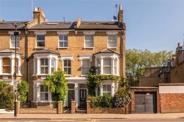 Thumbnail Semi-detached house for sale in Finsbury Park, London