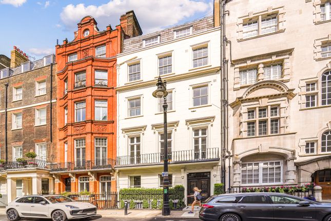 Thumbnail Flat for sale in Charles Street, Mayfair